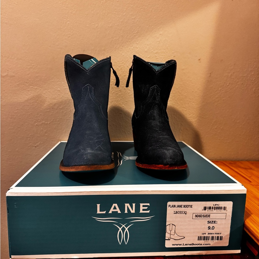LANE PLAIN JANE BOOTIE cowboy boots